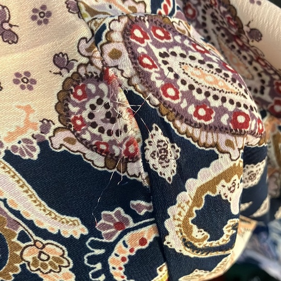 🎉4 for $20 Daytrip Oversized Blouse, Small - Picture 6 of 8